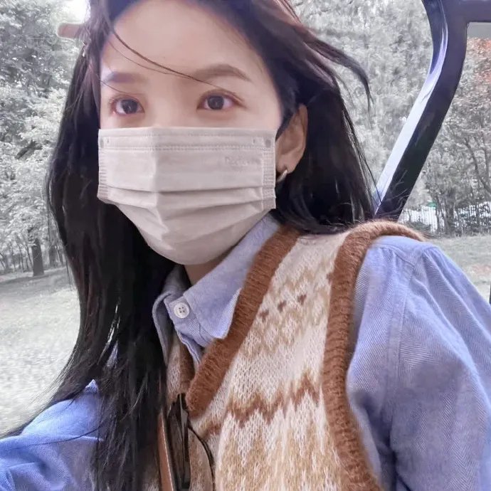 夺回人生后，被冷面男配宠翻